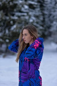 Welcome to the Jungle ženski duks Color Drop